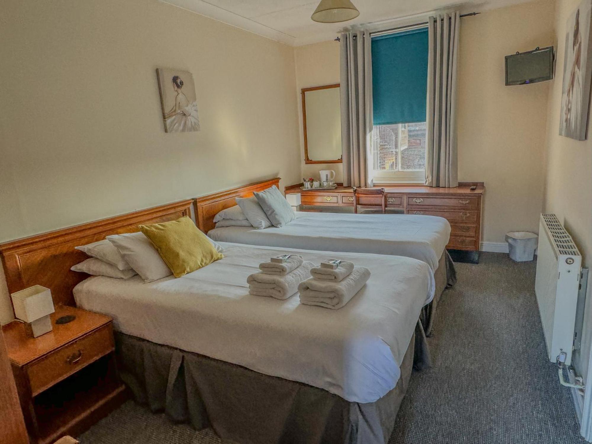 The White Horse Hotel Leiston Extérieur photo